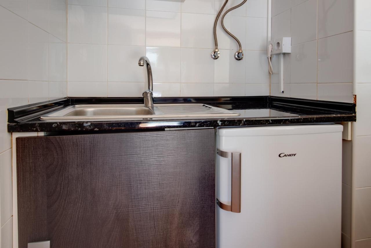 Cosy Studio By The Flea Market And Tram 28 Lissabon Exterior foto